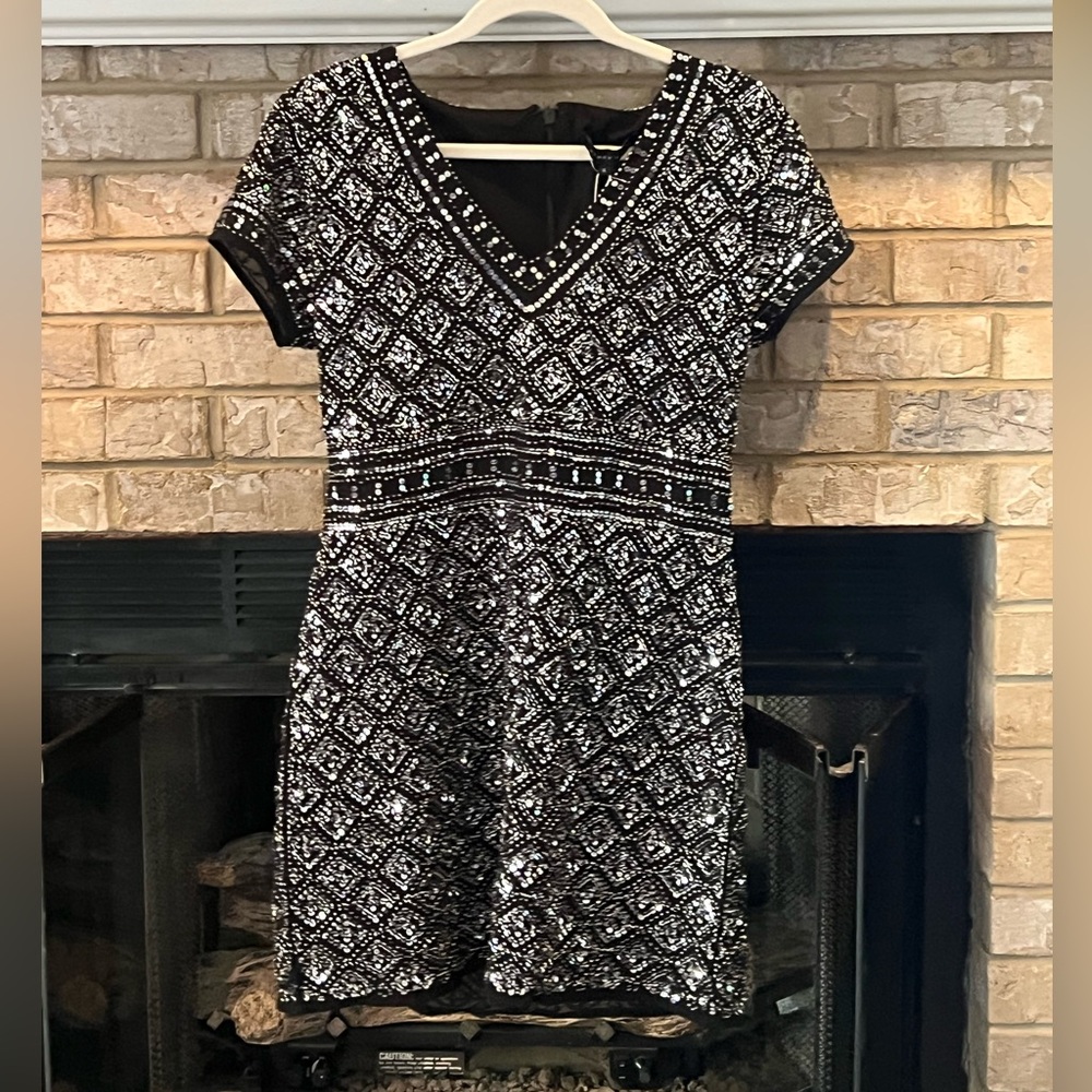 Endless Rose Elegant Black and White Patterned Dress with sequence size l nwt
